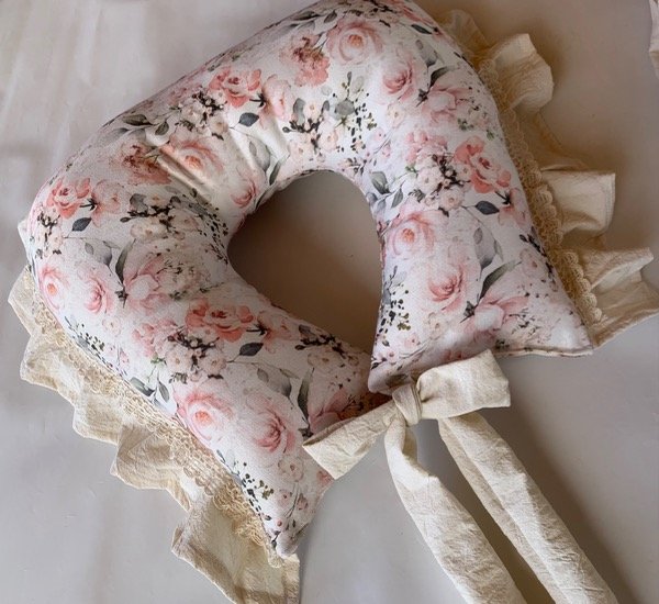 Producto - Almohadon de Lactancia con Puntilla y volado