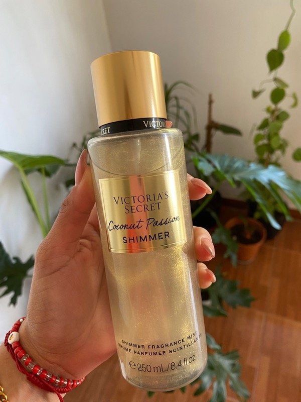Producto - Victoria's Secret BODY SPLASH - SHIMMER(COCONUT PASSION SHIMMER)