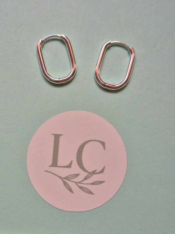 Producto - Argollita rectangular 15mm