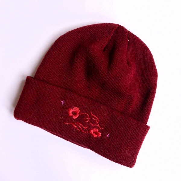 Gorro flora bordó