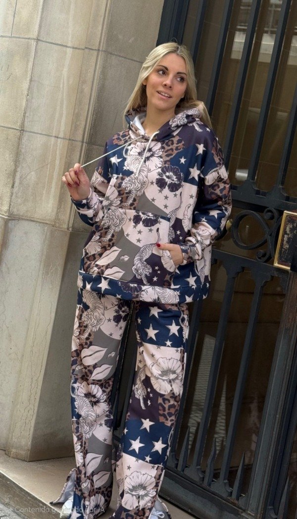 Producto - Buzo frisa con capucha estampado 2