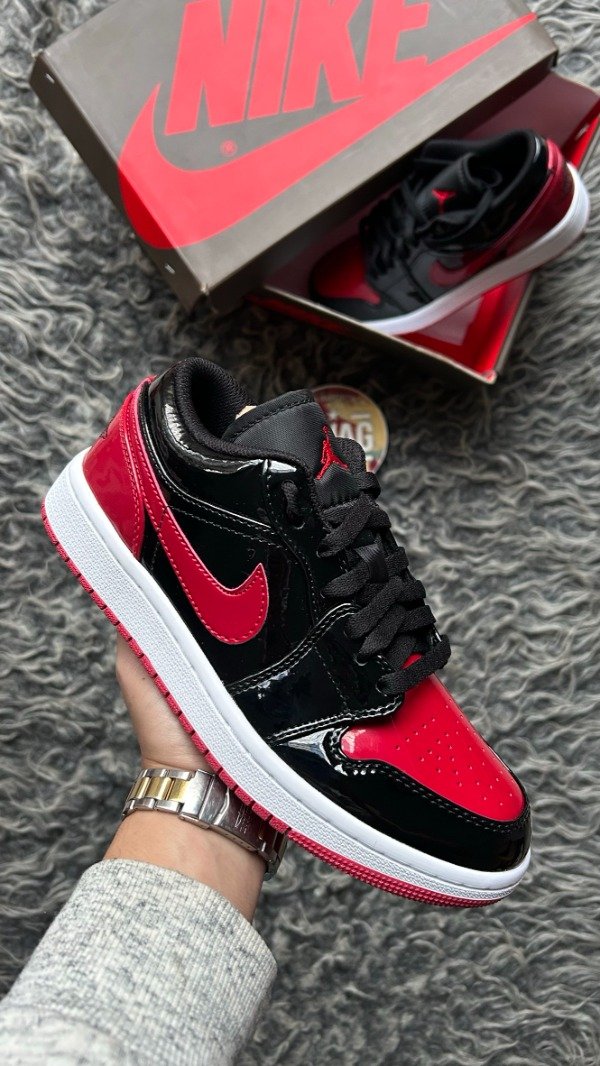 Producto - JORDAN RETRO 1 LOW BRED PATENT - 0
