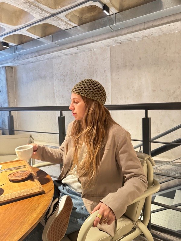 Producto - Gorro verde c/ dorado