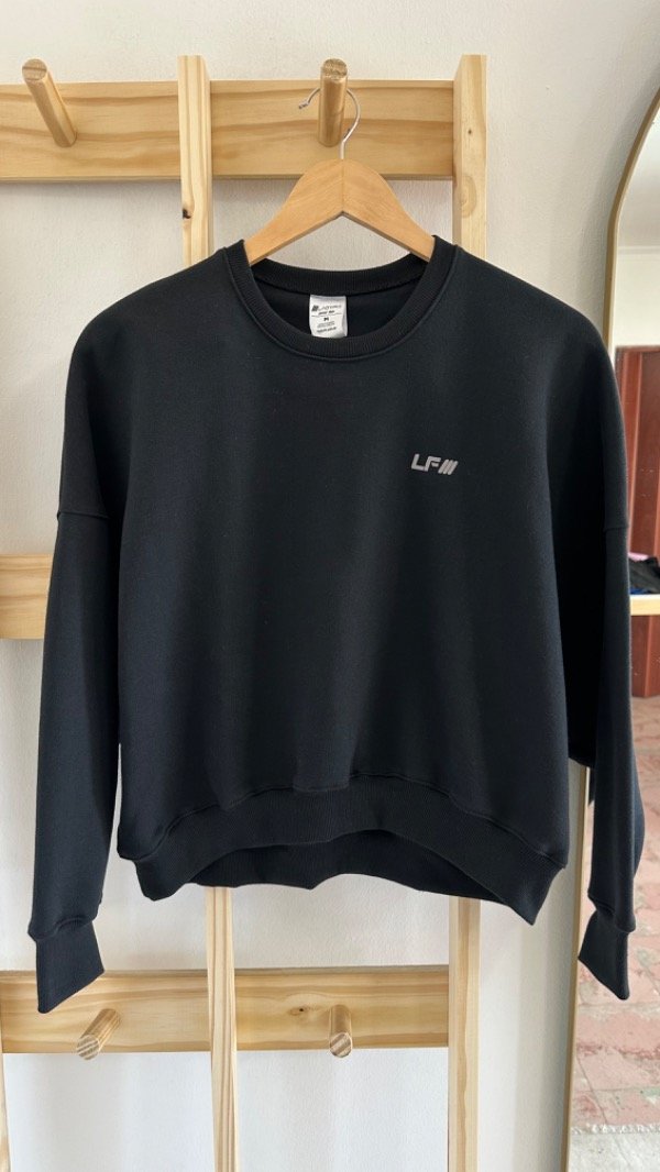 Producto - Buzo Winter Negro