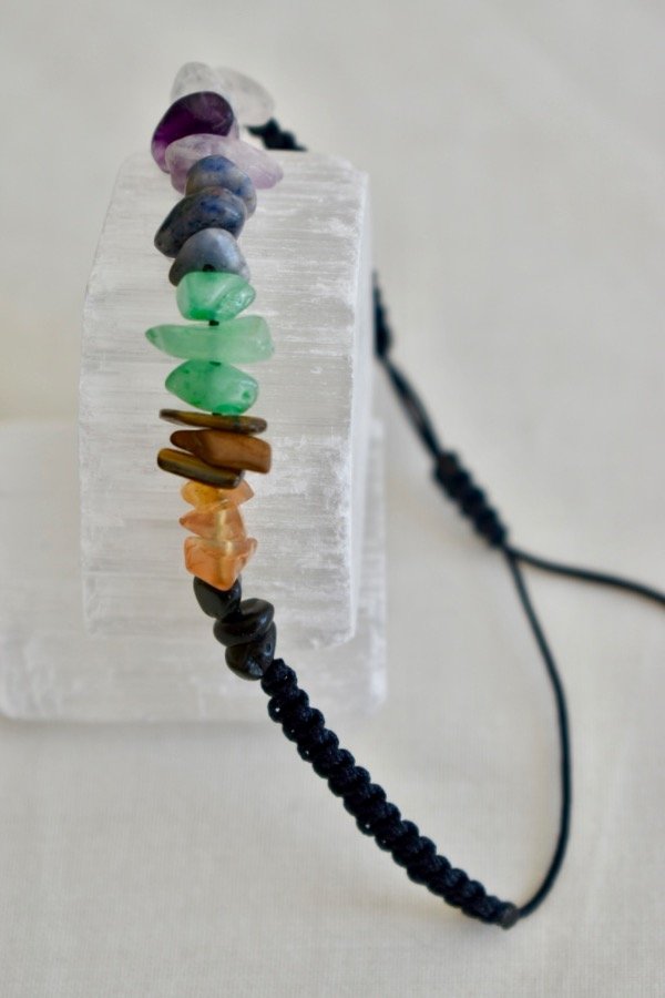 Producto - Pulsera Chakras Black (tejida)