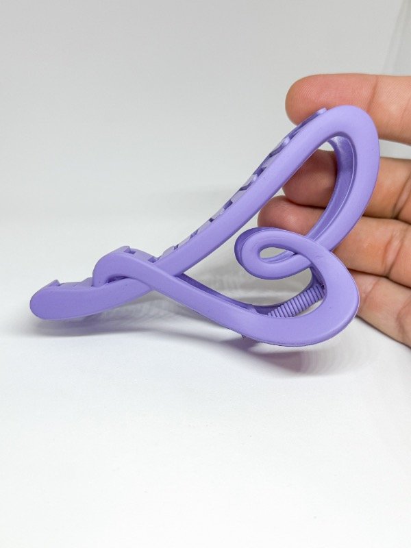 Producto - Broche corazón lila pastel