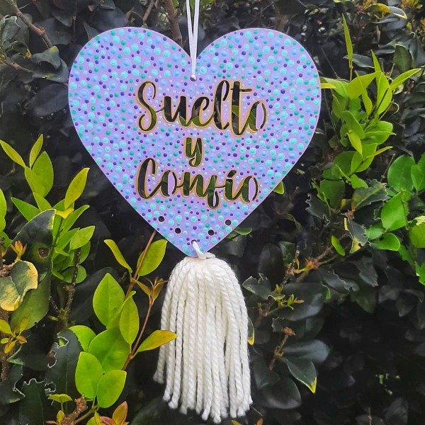 Producto - Corazón "Suelto y Confío"