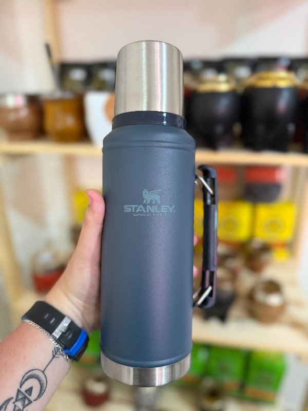 Producto - Termo Stanley Classic 1L AZUL