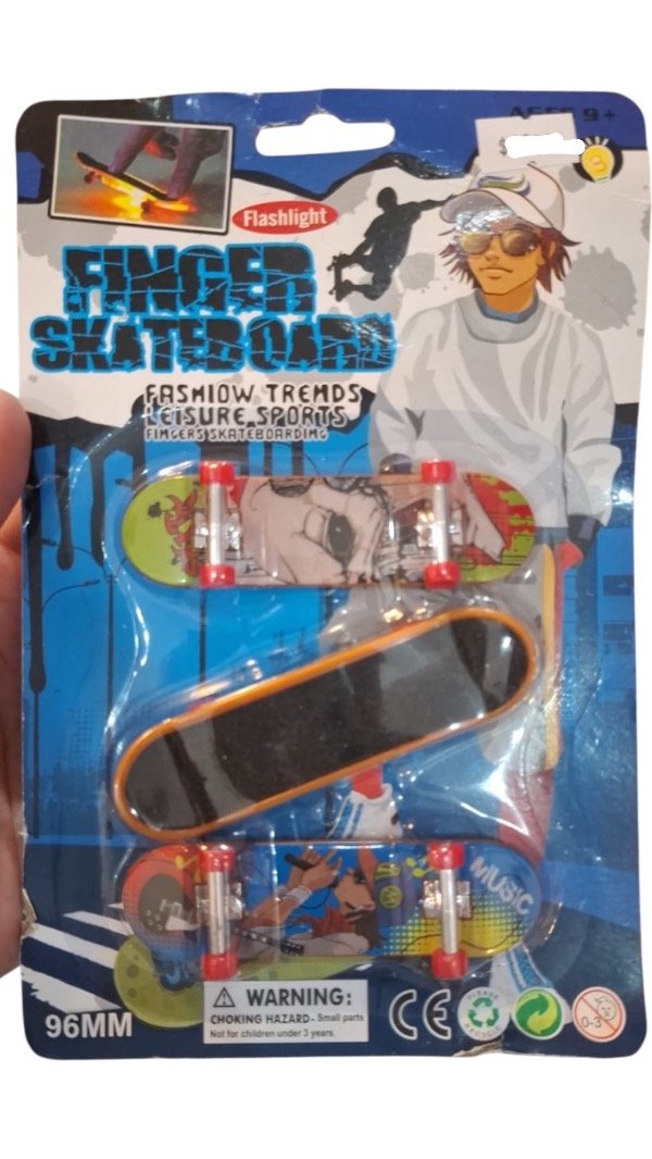 Producto - Skate o patineta de dedo con luz