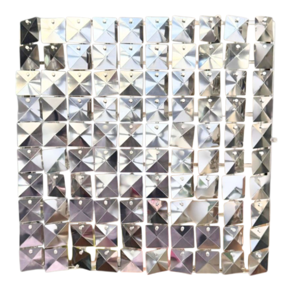 Producto - Shimmer wall plateado tachas
