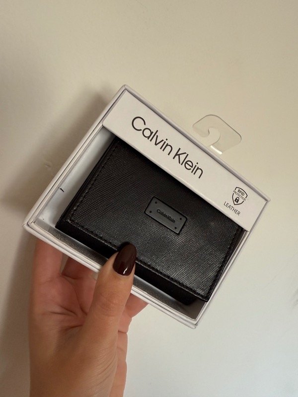 Producto - Billetera Ck 01