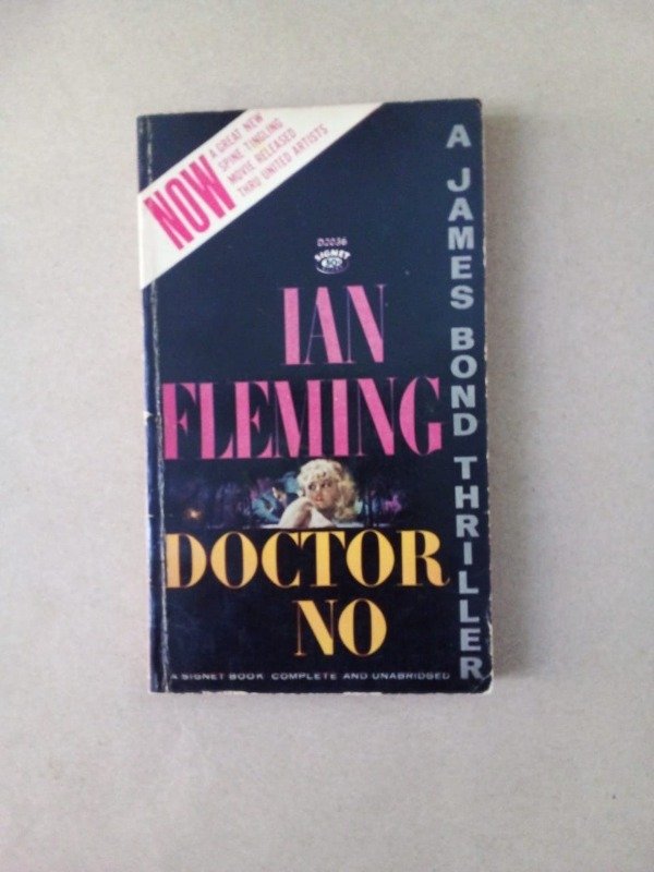 Producto - Doctor No A James Bond thriller - Ian Fleming - Signet 1958