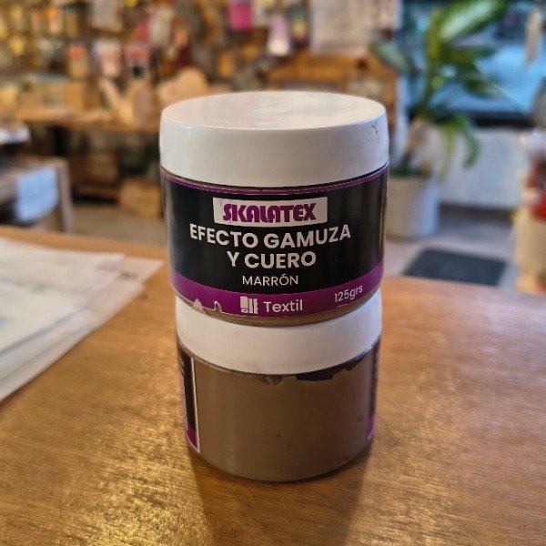 Producto - Efecto gamuza y cuero color marrón