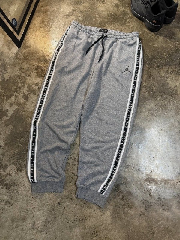 Producto - Jordan JumpMan grey (3XL)