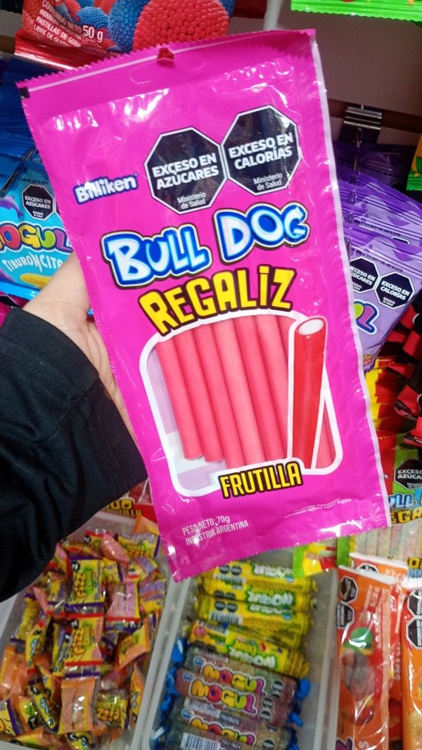 Producto - BULL DOG REGALIZ FRUTILLA DULCE 70GR