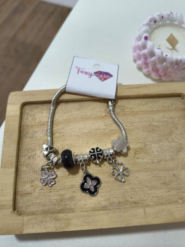 Producto - Pulsera flor vc pando