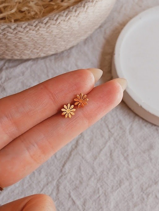 Producto - Aros margaritas - Acero dorado