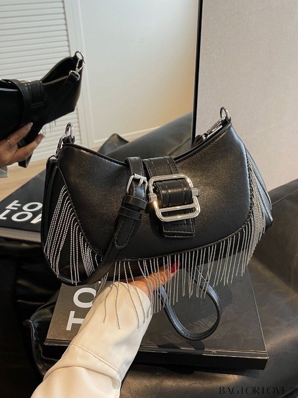 Producto - Cartera Flecos Negra