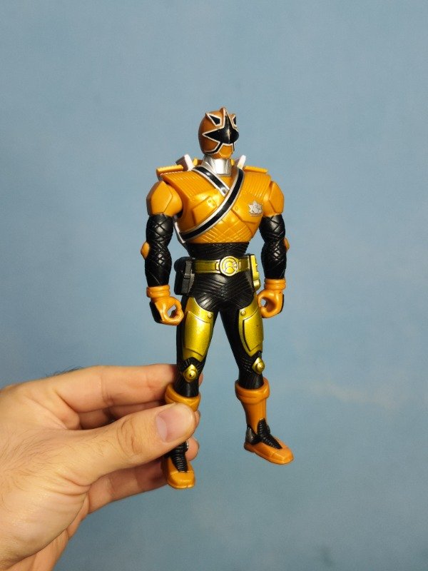 Producto - Armor Morphin Ranger Light Gold Samurai Power Rangers 16cm - 1