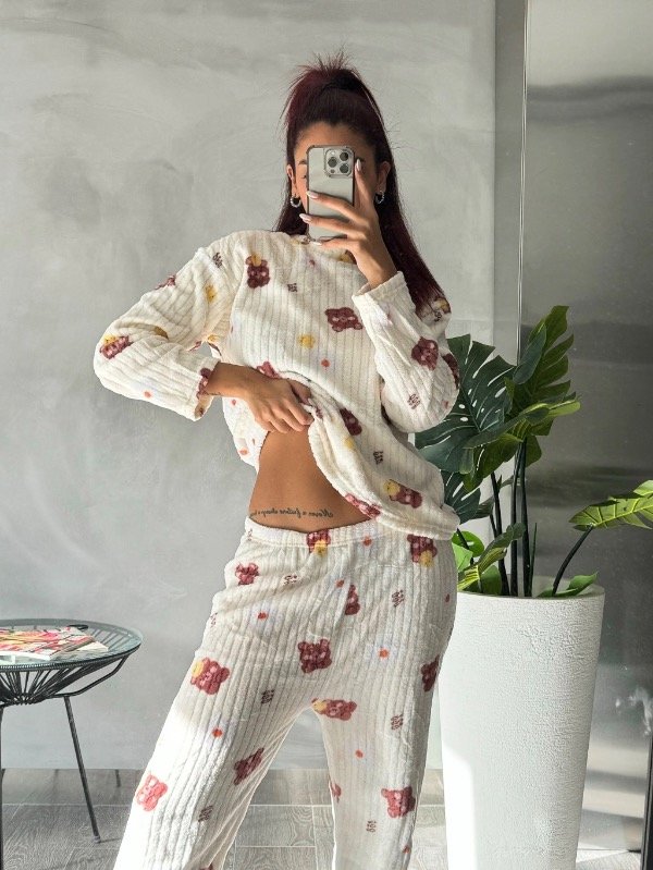 Producto - Pijama polar soft natural