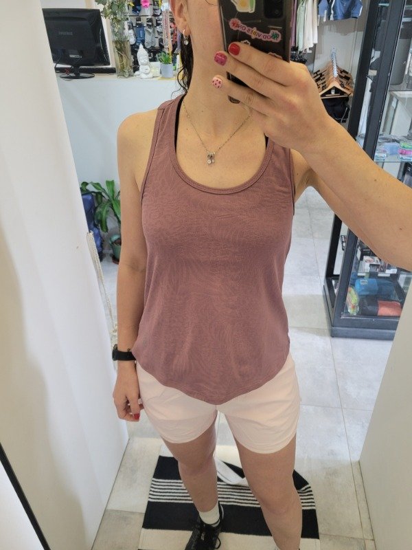 Producto - Musculosa Sulu Malbec