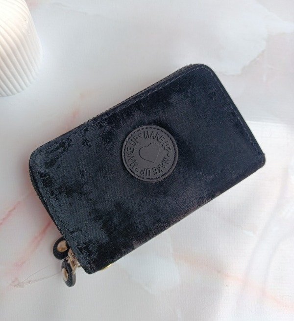 Producto - BILLETERA FICHERO DOBLE MAKE NEGRA