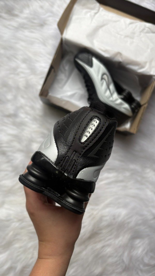 Producto - SHOX R4 SILVER BLACK - 2