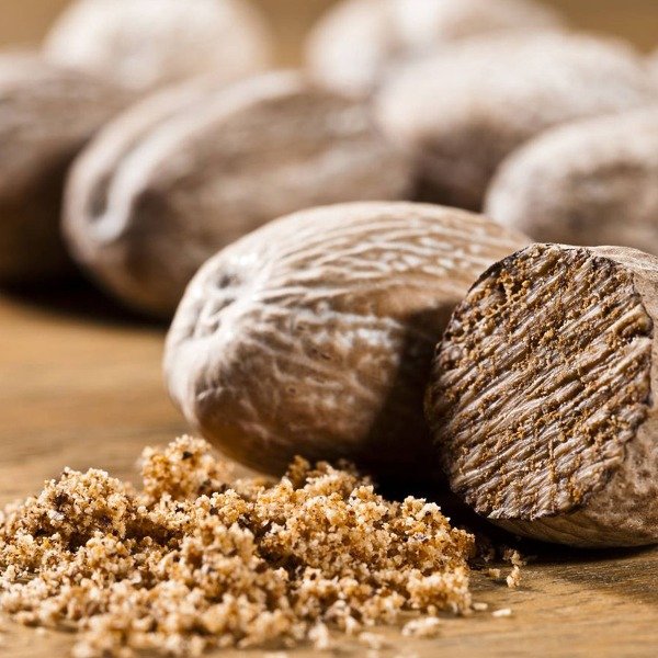 Producto - Nuez moscada (polvo o grano)