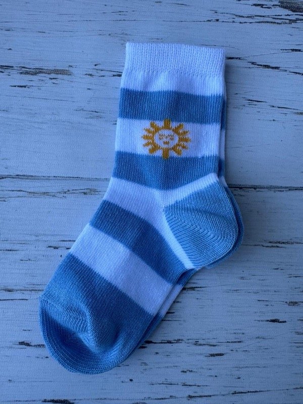 Producto - Medias tenis sol de mayo Argentina  del 20 al 25