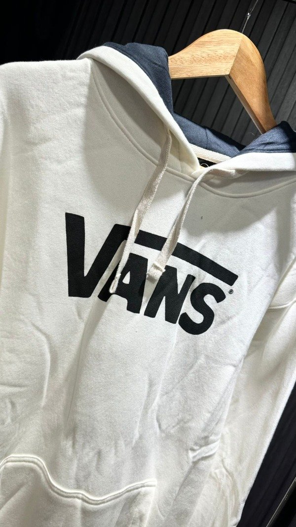 Producto - Buzo canguro frisa VANS blanco