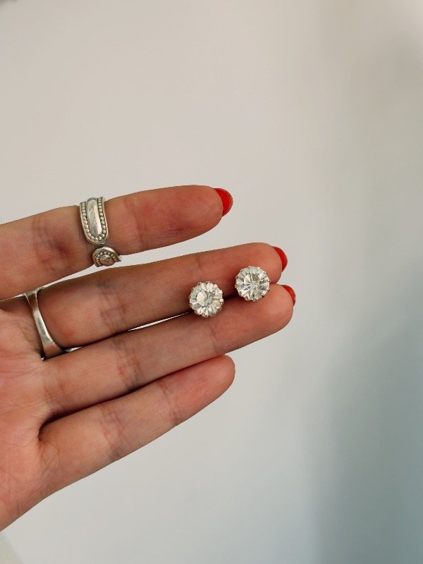 Producto - Pasante punto de luz n6