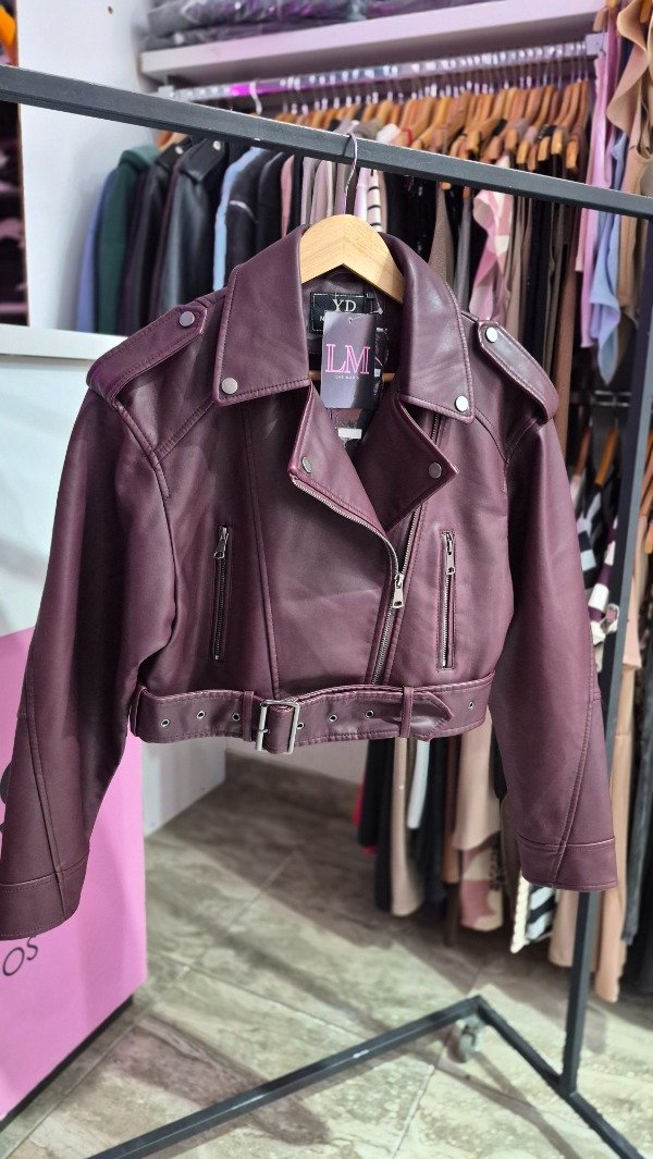 Producto - Campera Oversize uva