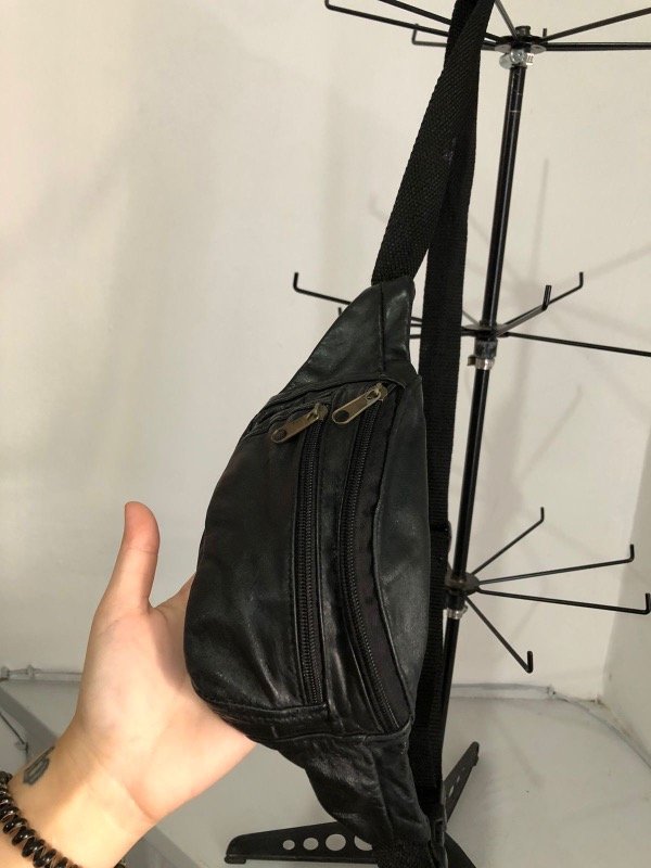 Producto - Riñonera //basic//