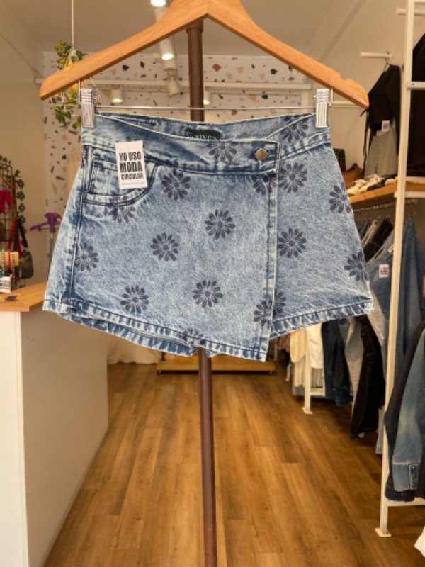 Producto - Short pollera estampa flores talle 36