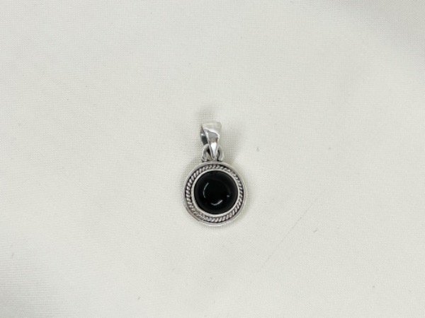 Producto - Dije de plata con piedra ÓNIX 3
