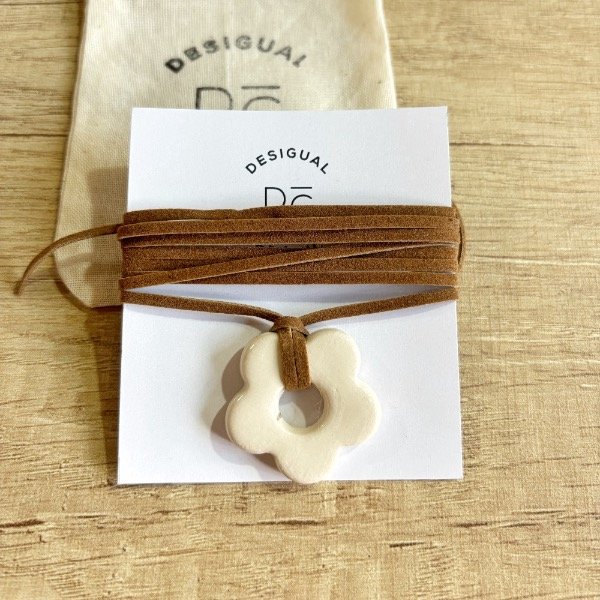 Producto - Choker Florencia marrón