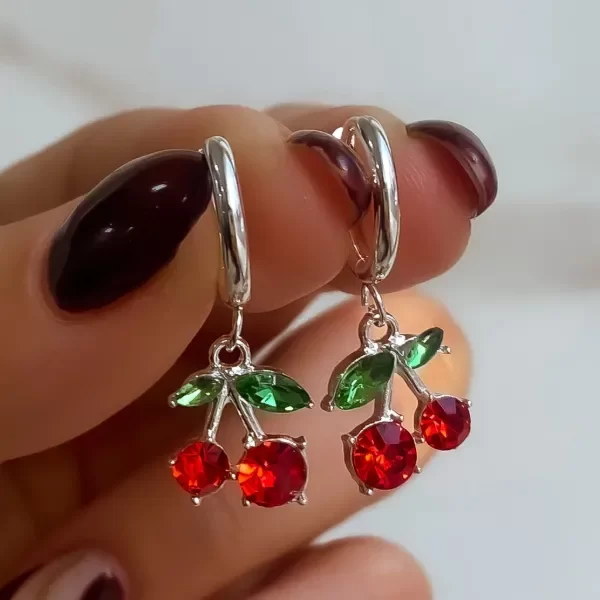 Producto - ARGOLLAS CEREZA ZAREA 3CM