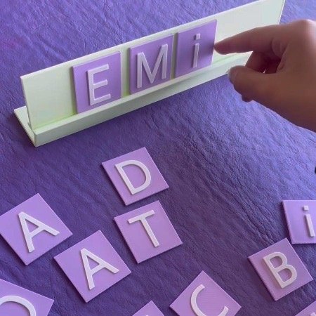 Producto - Atril con 43 letras - 1