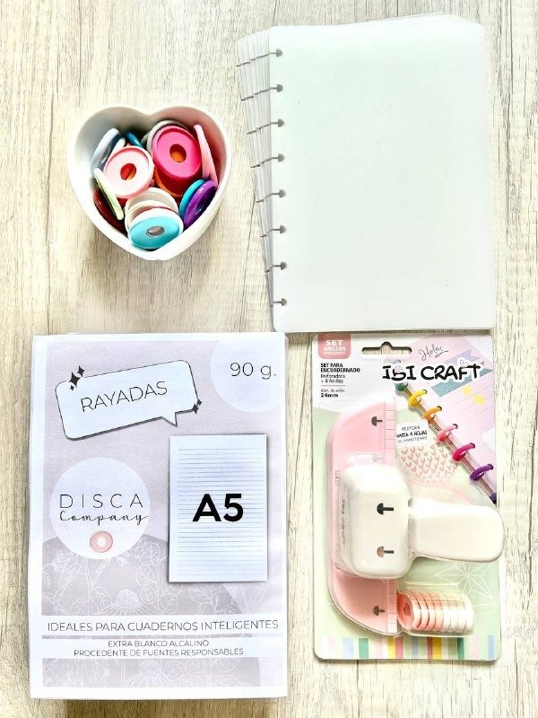 Producto - KIT "EMPIEZO HOY" 6 CUADERNOS A5, INCLUYE PERFORADORA IBI CRAFT