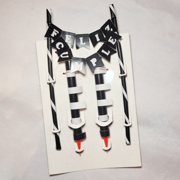 Producto - Set banderines FELIZ CUMPLE + bengalas color negro letra blanca