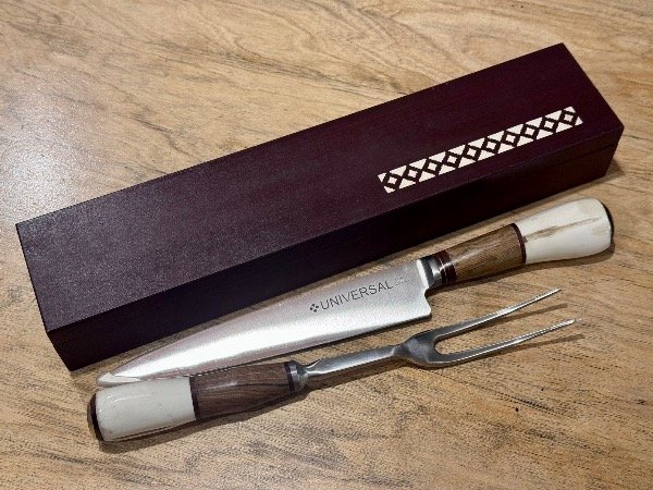 Producto - 267 - Set REFORADO Parrillero Trinchar UNIVERSAL Combinado Hueso - Caja