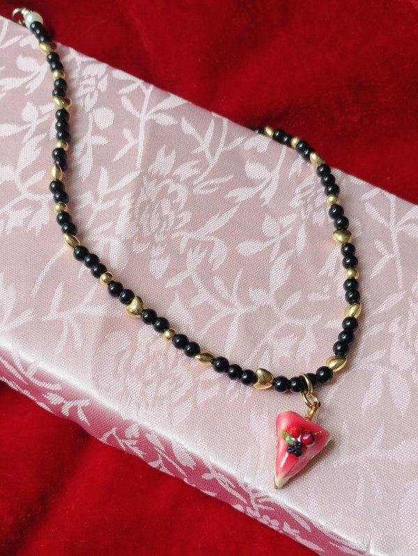 Producto - Collar Gotica Cheese