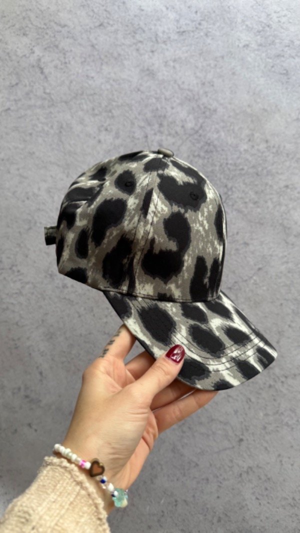 Producto - GORRA ANIMAL PRINT