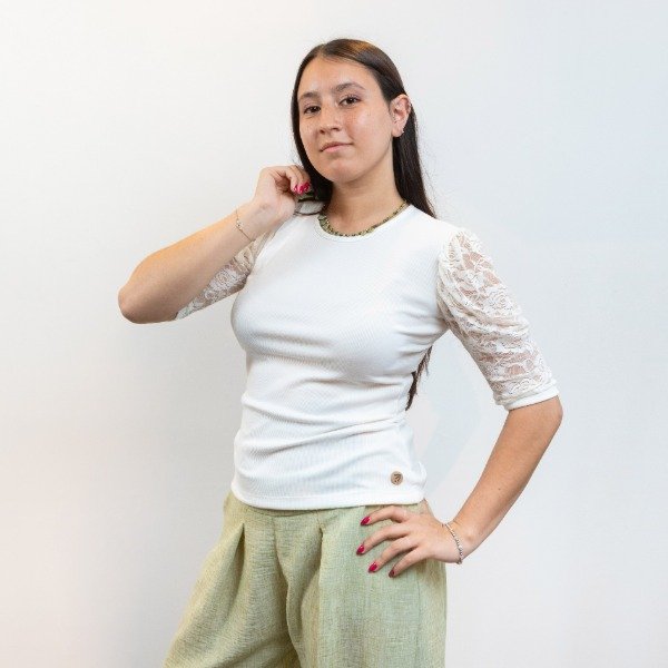 Producto - REMERA MAITEN ENCAJE