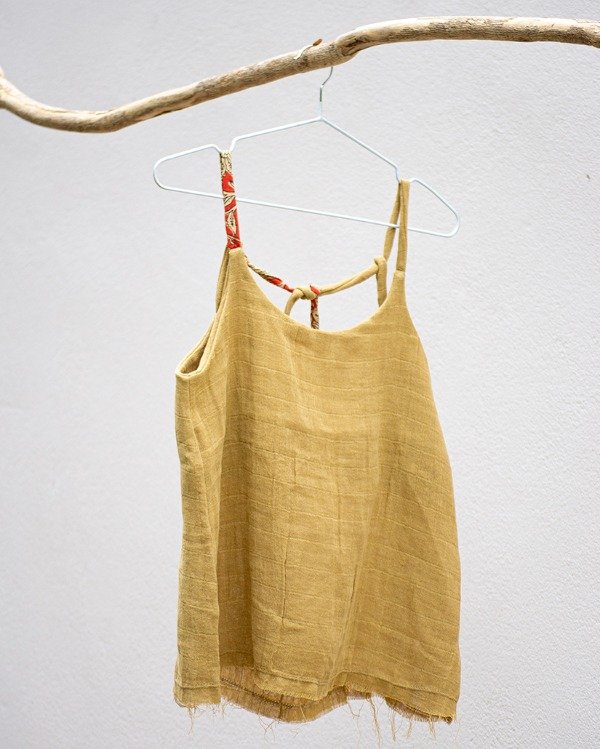 Producto - MUSCULOSA LAVANDA Larga combinada