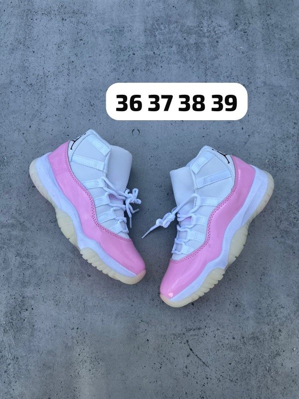 Producto - Jordan 11 pink