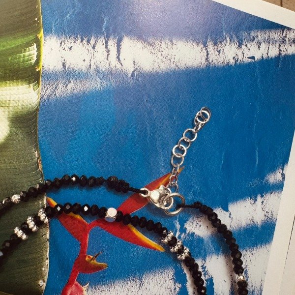 Producto - Collar Kuro Plateado - 4