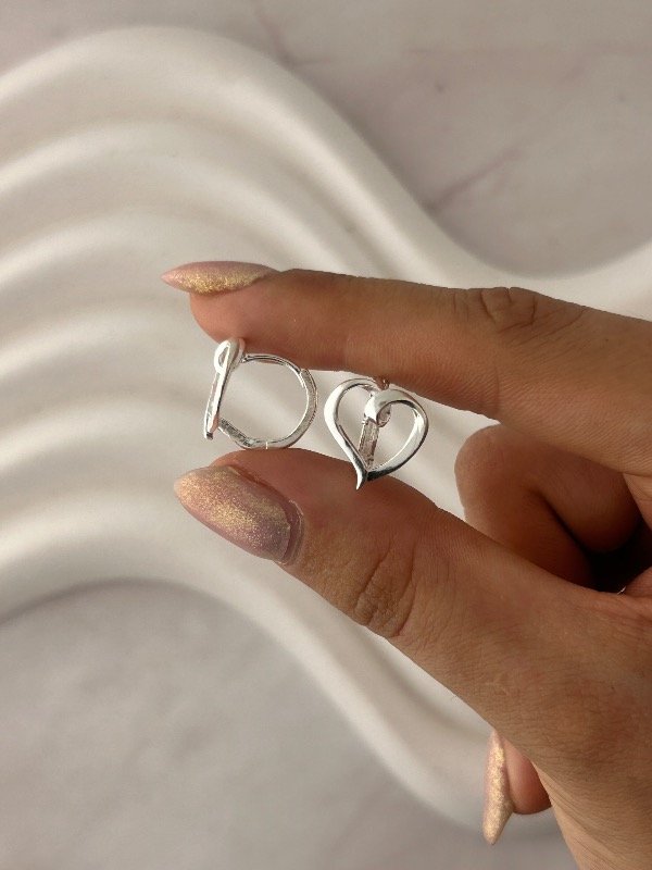 Producto - ARGOLLAS DE PLATA CORAZONES 0025