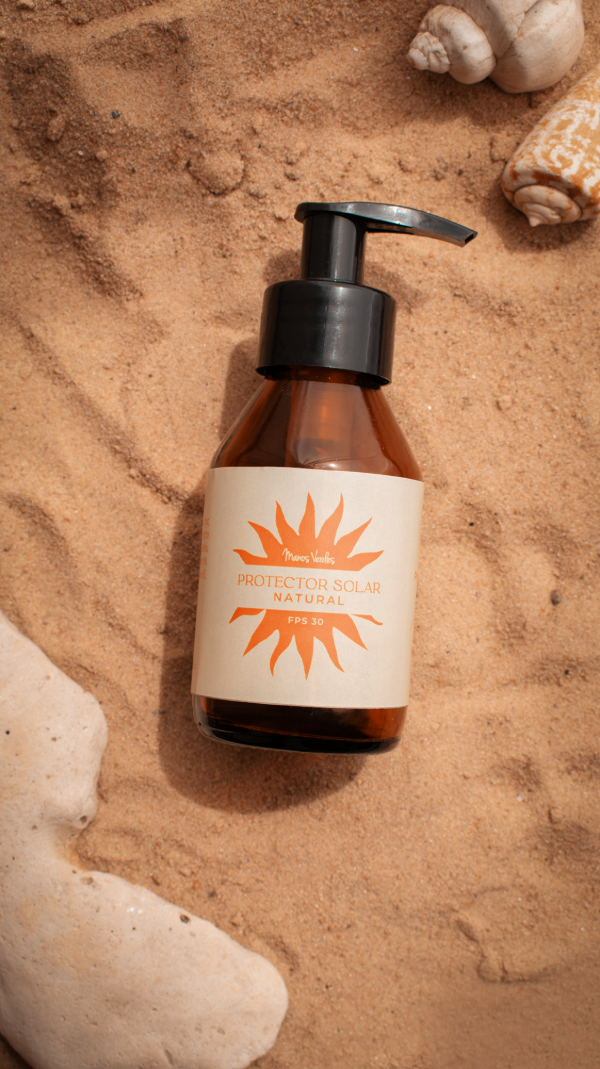 Producto - PROTECTOR SOLAR NATURAL FPS 30 MANOS VERDES x 125g