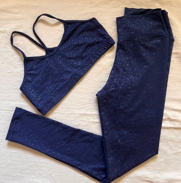 Producto - Conjunto gofrado PRINT azul largo